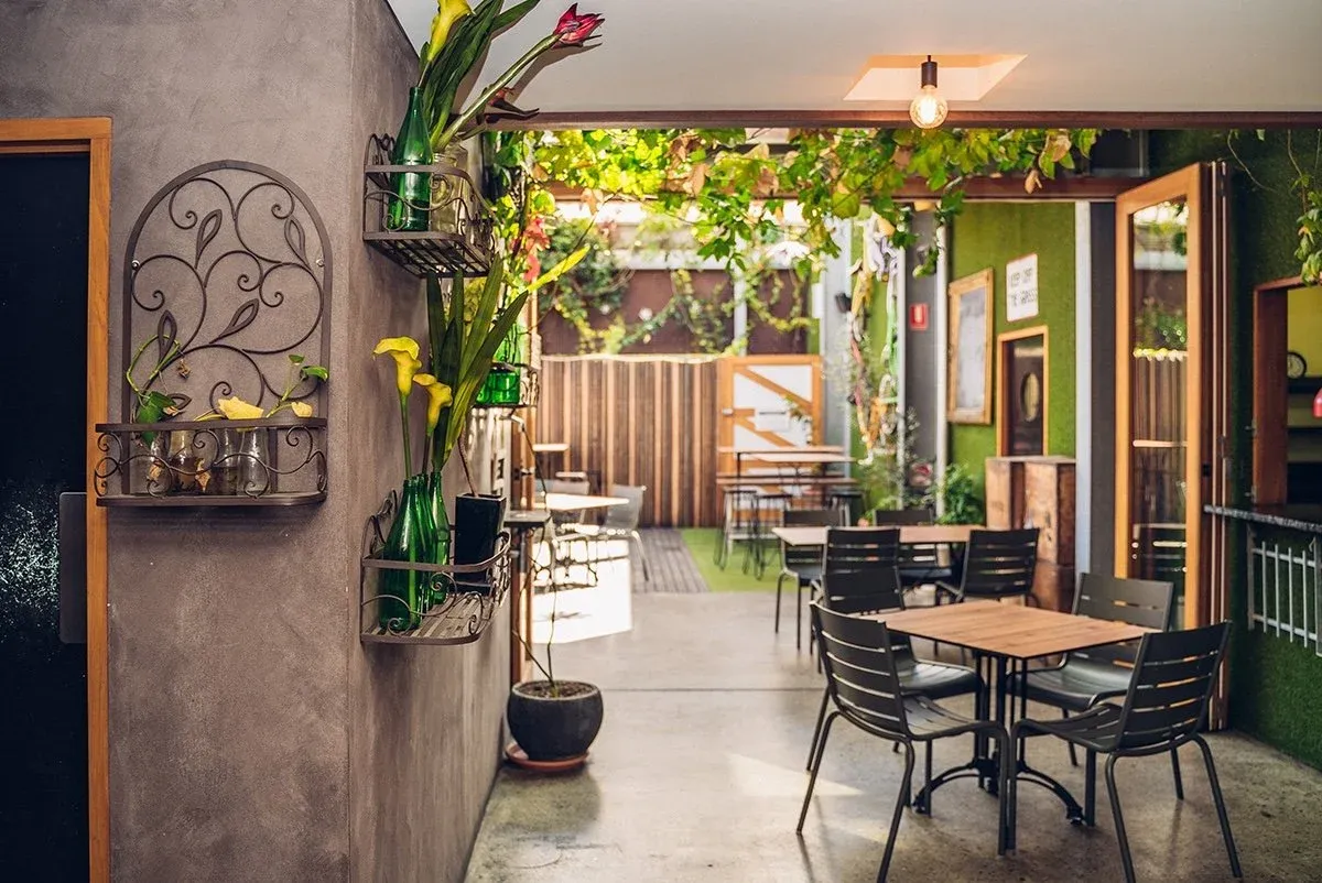 Image gilbertsthotel.com.au 