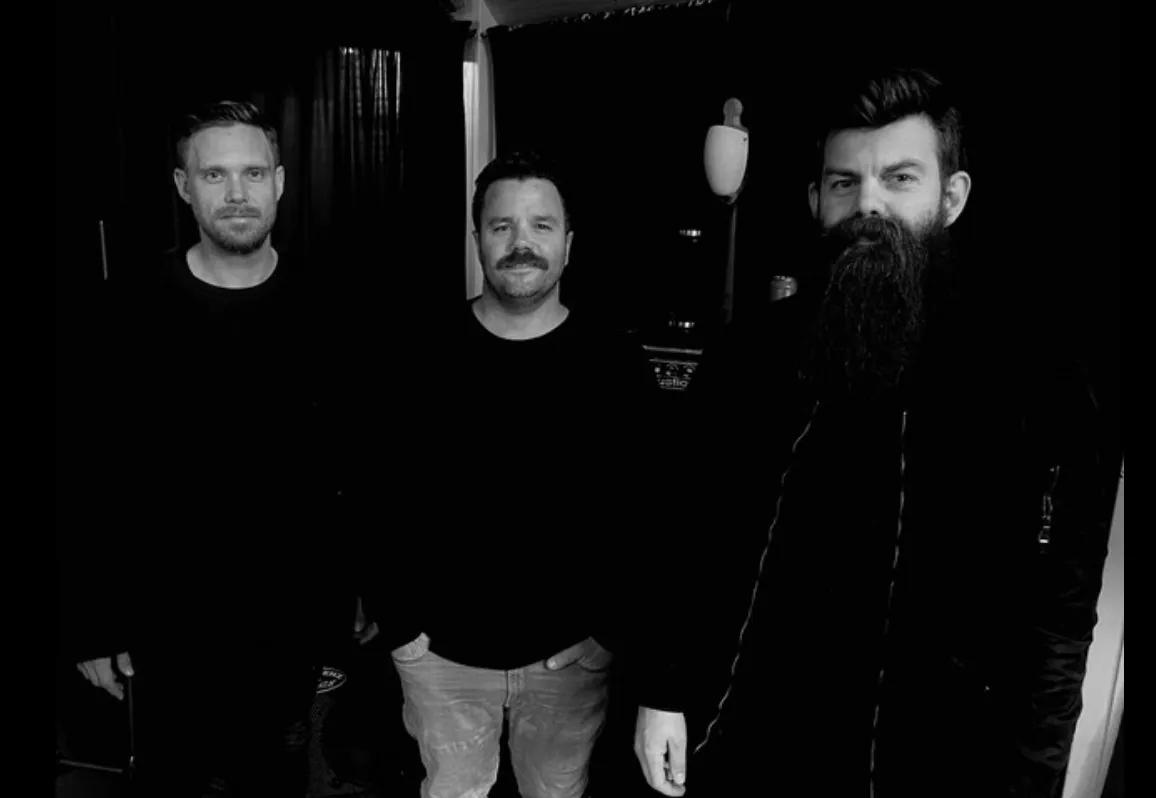 Image via @jaguargodband (Instagram)