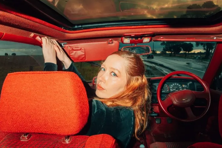  Image via @juliajacklin (Facebook) 