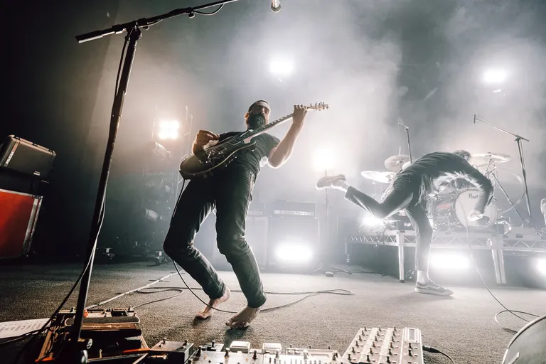 karnivool (10).jpg