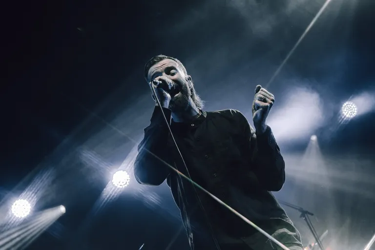 karnivool (12).jpg