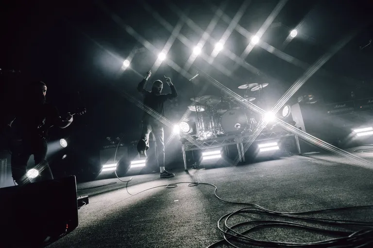 karnivool (14).jpg