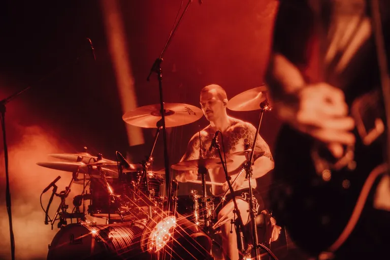 karnivool (22).jpg