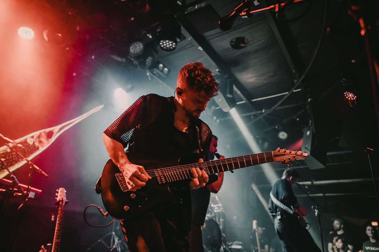 leprous_11.jpg