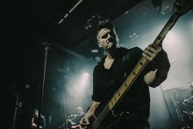 leprous_19.jpg