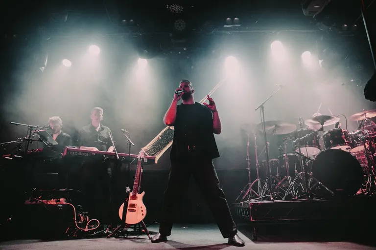 leprous_3.jpg