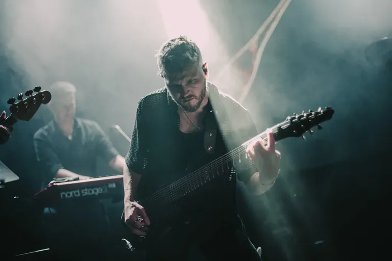 leprous_7.jpg