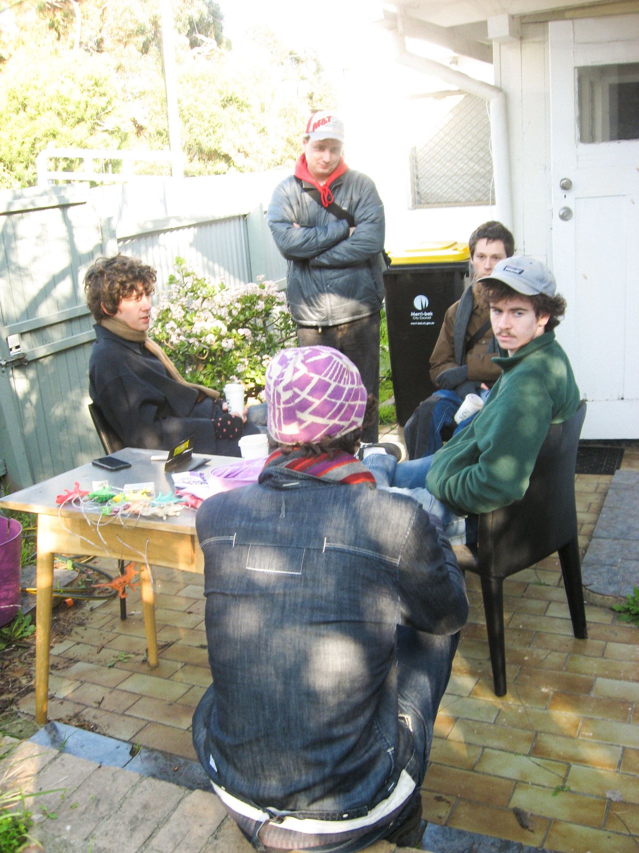 louis-harry-and-luka-with-melbournites-1-1.jpg