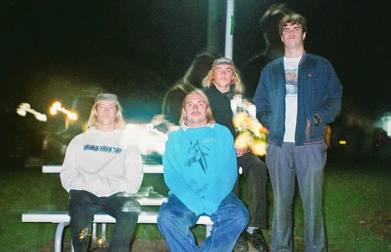 Image via @SURFTRASHBANDAUS (Facebook)