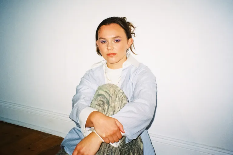  Image by Summer King 