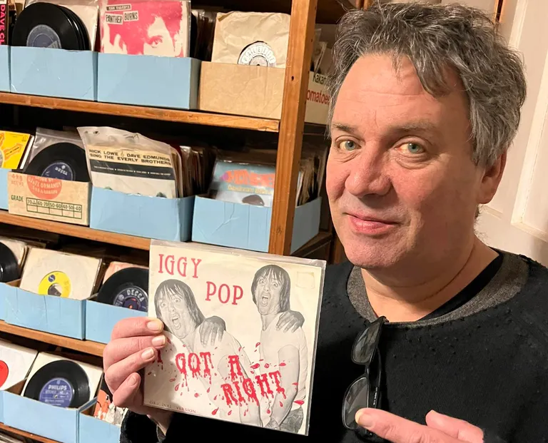  Image via @thechills (Facebook) 