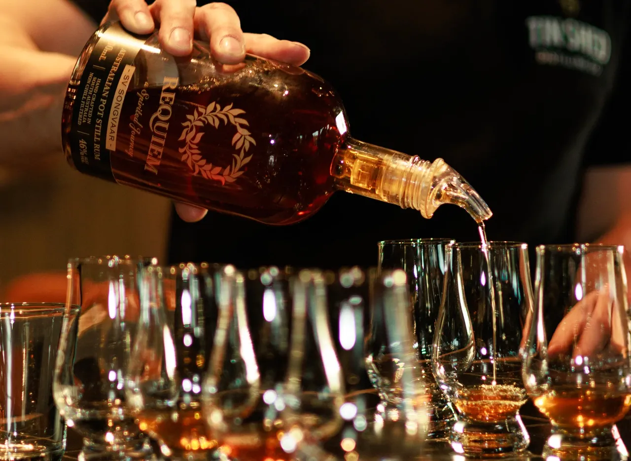 Image via @tinsheddistillingco