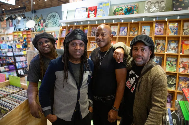 victor-wooten.png